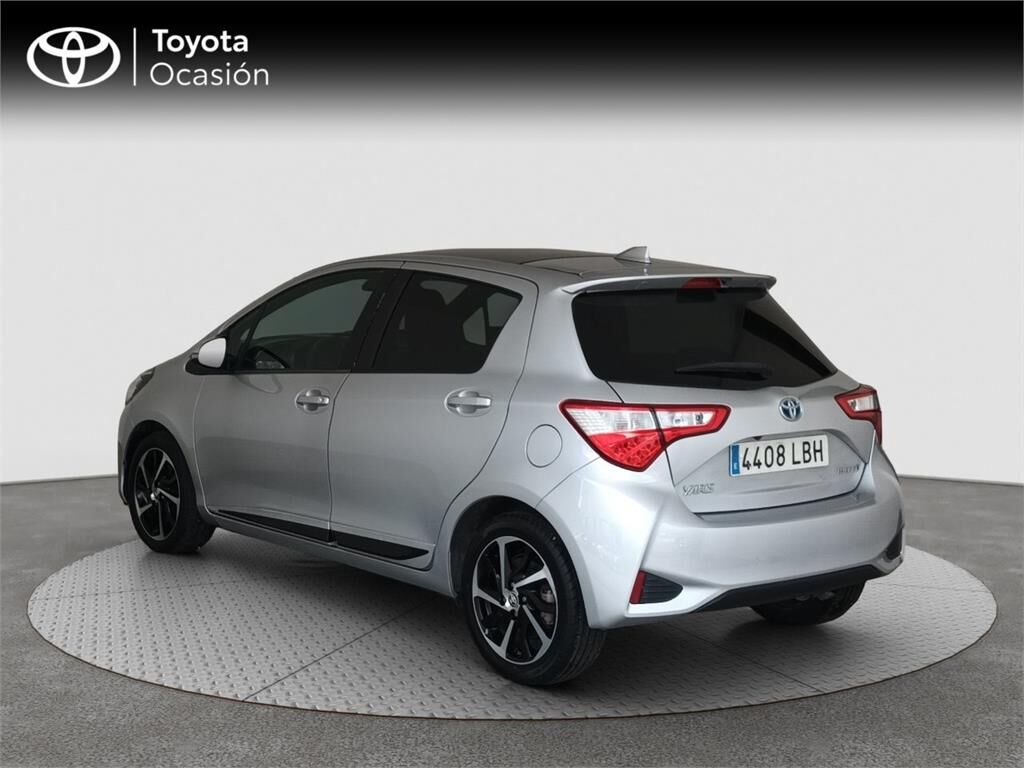 Foto del TOYOTA Yaris 100H 1.5 Advance