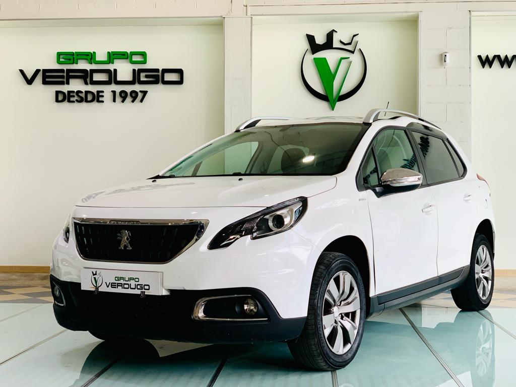 PEUGEOT 2008 (1.5 BlueHDI S&S Allure 100) en Sevilla