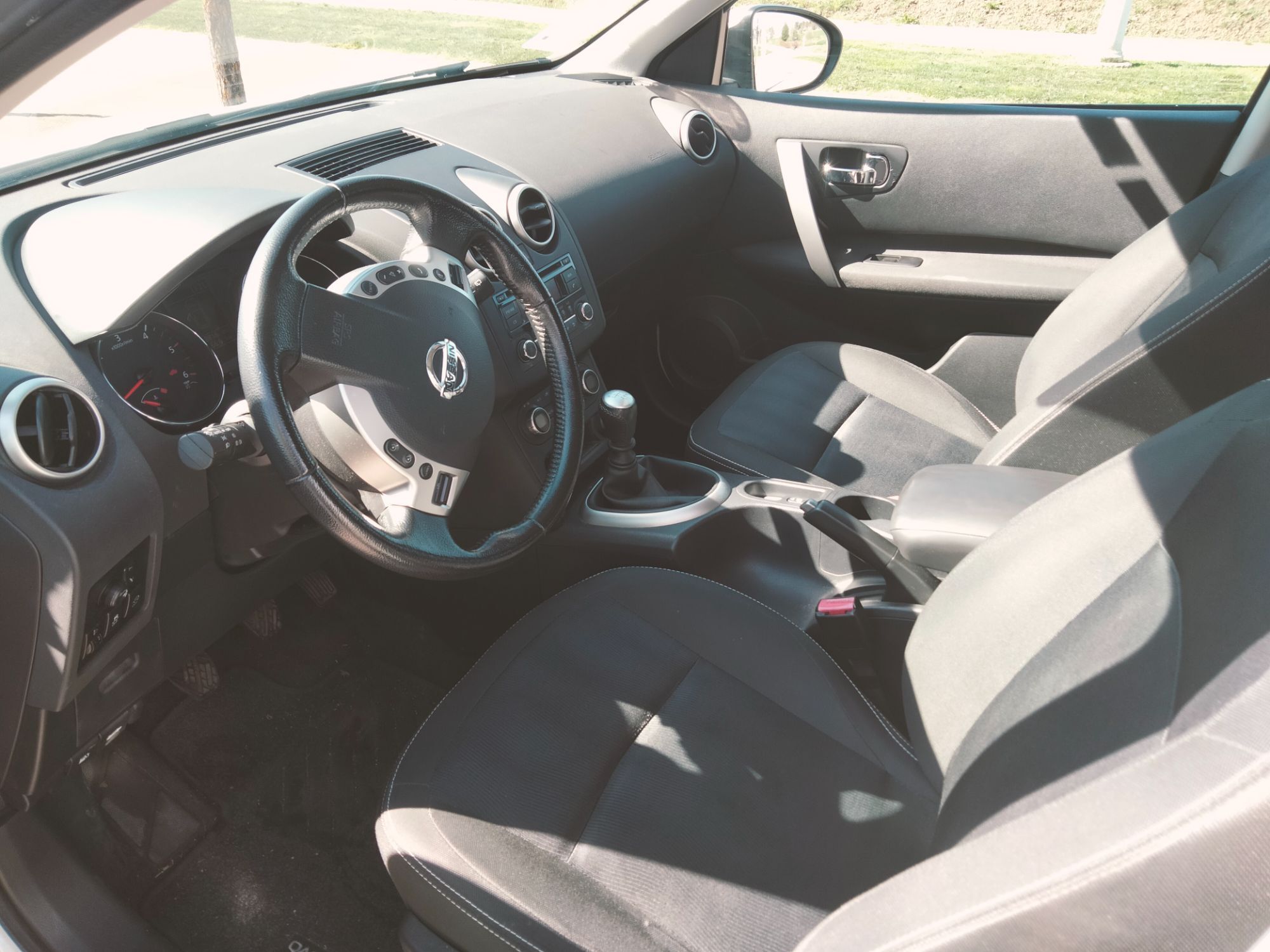 Foto del NISSAN Qashqai 1.6dCi S&S Acenta 4x2