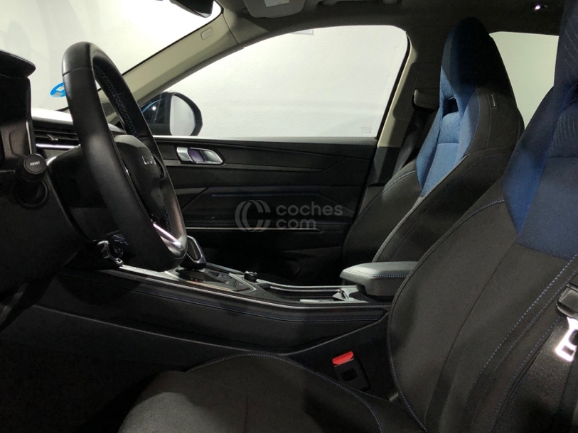 Foto del LYNK & CO 01 1.5T PHEV