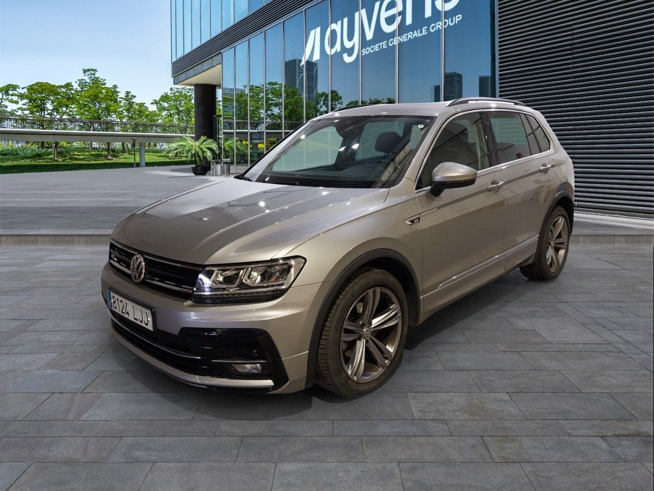 VOLKSWAGEN Tiguan (Advance 2.0 TDI 110 kW (150 CV) DSG) en Madrid