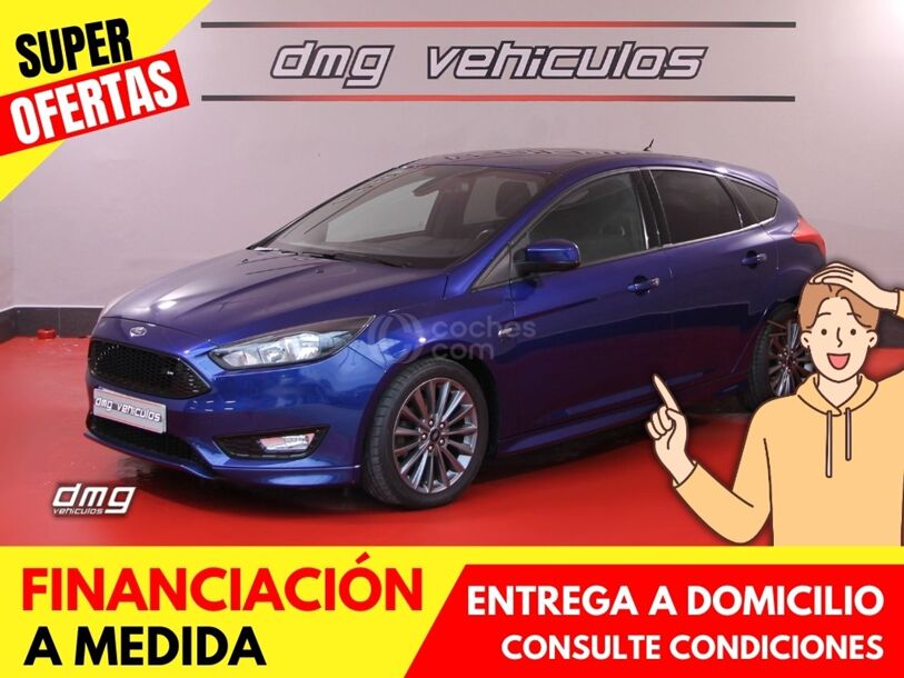 Foto del FORD Focus 1.0 Ecoboost Black&Red Edition 125