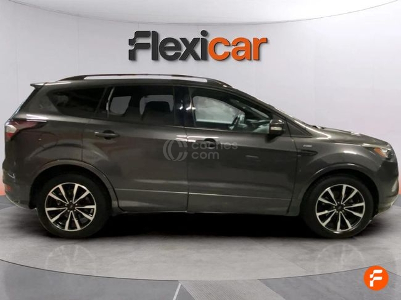 Foto del FORD Kuga 1.5 EcoB. Auto S&S ST-Line 4x2 150