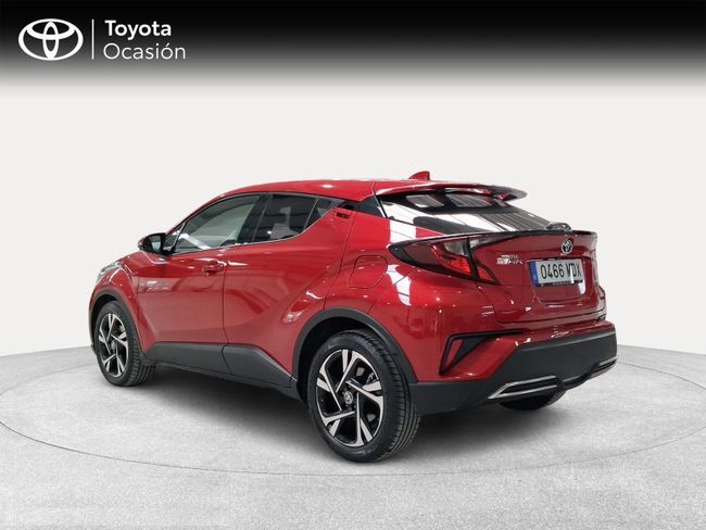 Foto del TOYOTA C-HR 180H Advance