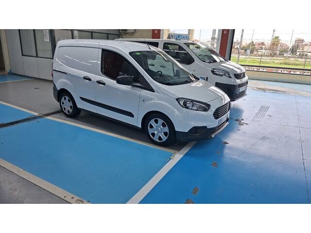 Foto del FORD Transit Connect FT 220 Kombi S&S B. Corta L1 Ambiente 75