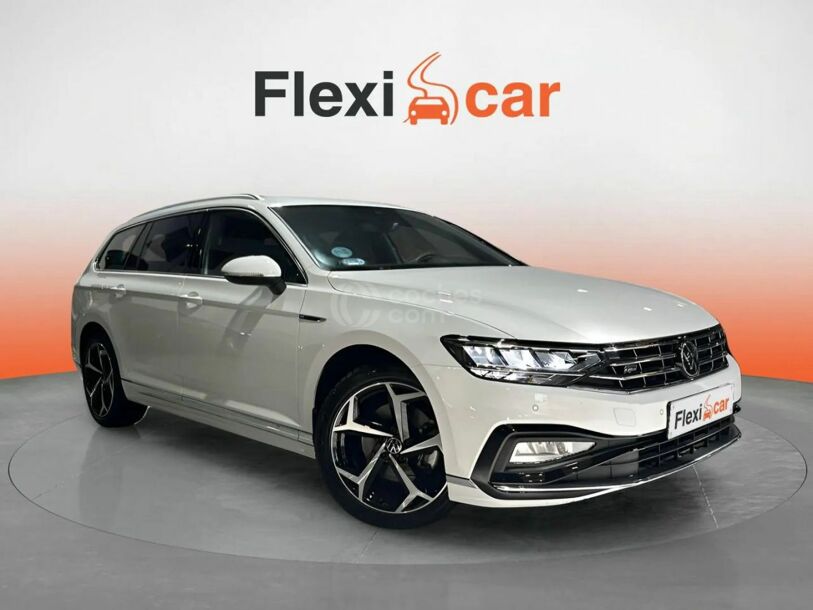 Foto del VOLKSWAGEN Passat Variant 2.0TDI EVO R-Line DGS7 110kW