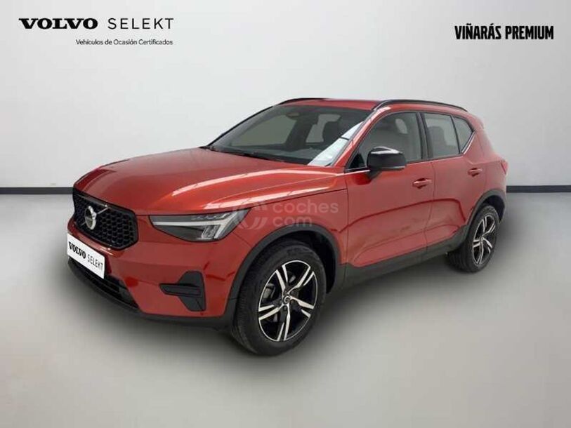 Foto del VOLVO XC40 T2 Plus Dark Aut.