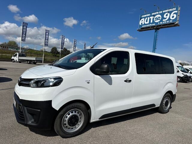 Foto del TOYOTA Proace Combi L1 1.5D 6pl. GX 120