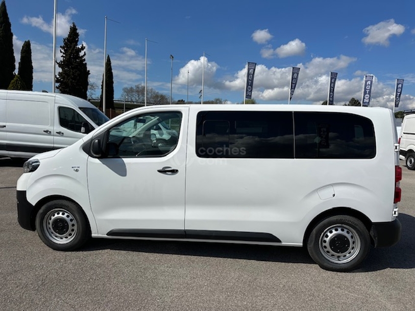 Foto del TOYOTA Proace Combi L1 1.5D 6pl. GX 120