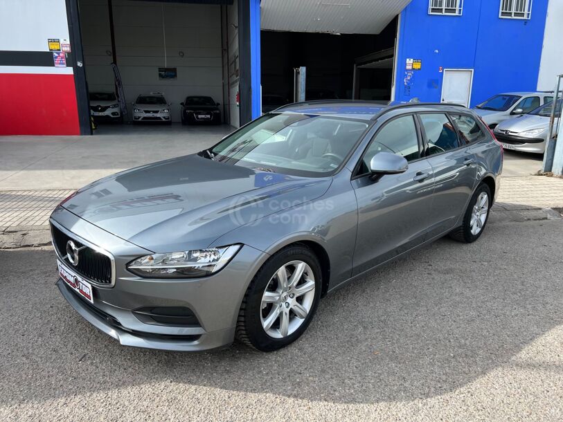 Foto del VOLVO V90 D3 Momentum 150