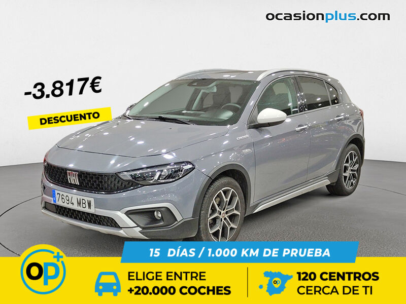 FIAT Tipo (1.6 Multijet Cross 96 kW (130 CV)) en Madrid