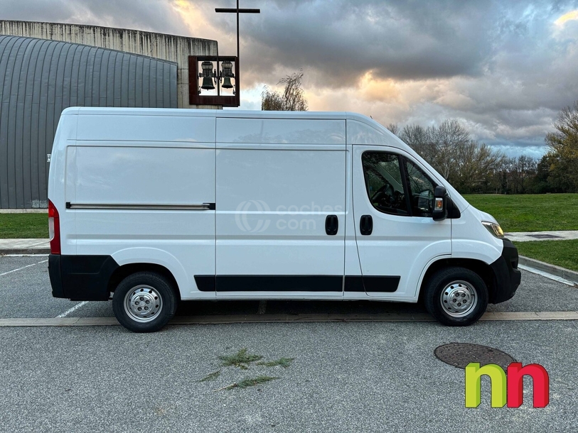 Foto del CITROEN Jumper Fg. 2.2HDI 33 L2H2 130