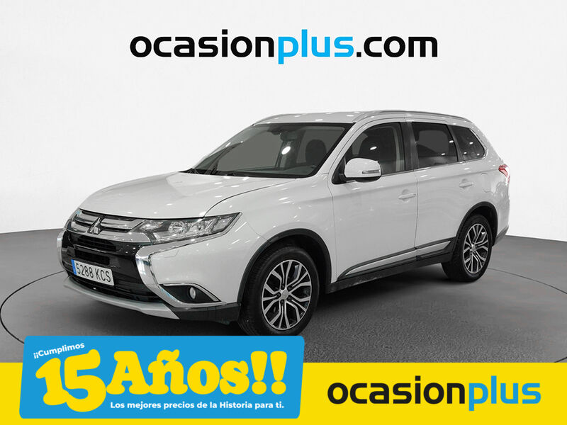 MITSUBISHI Outlander (220 DI-D Motion 4WD 110 kW (150 CV)) en Madrid