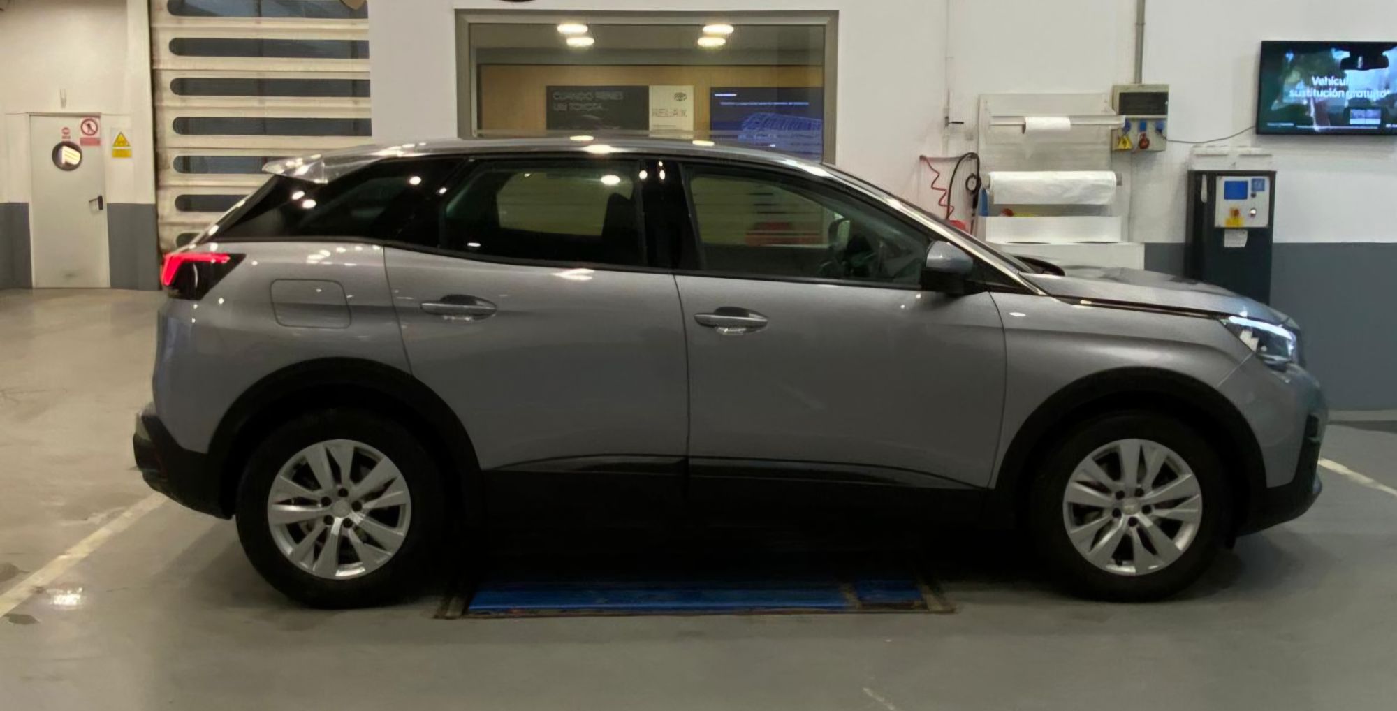 Foto del PEUGEOT 3008 1.5BlueHDi Active S&S 130