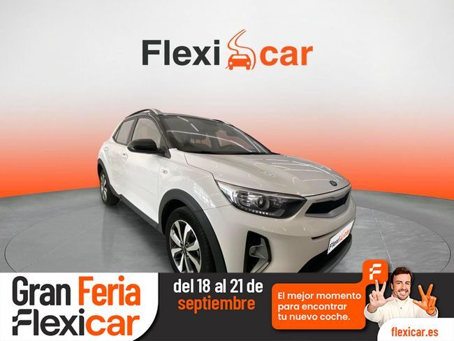 KIA Stonic (1.0 T-GDi 74kW (100CV) MHEV iMT Concept) en Almería