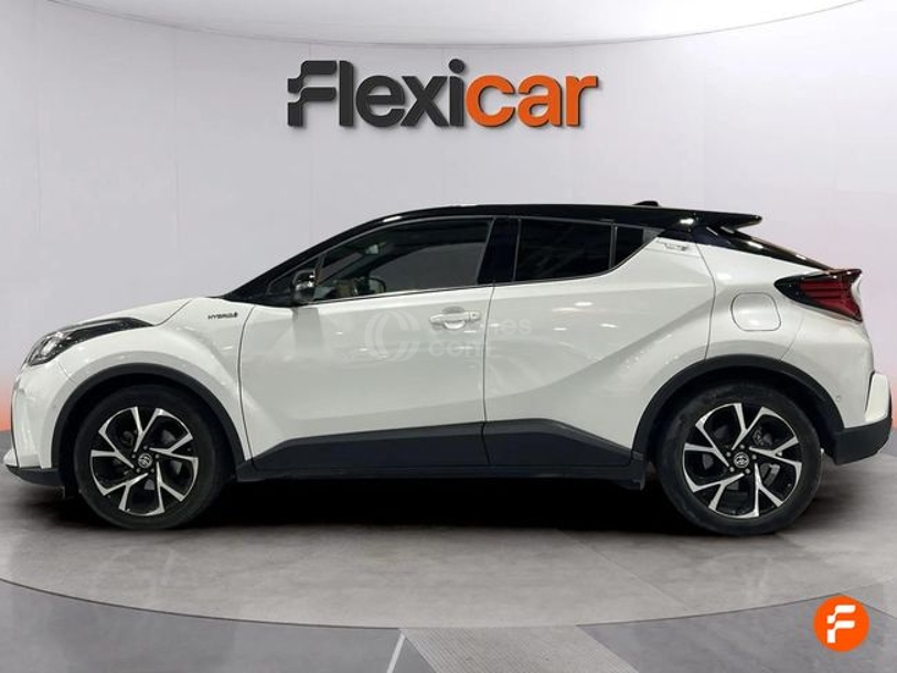 Foto del TOYOTA C-HR 180H Advance