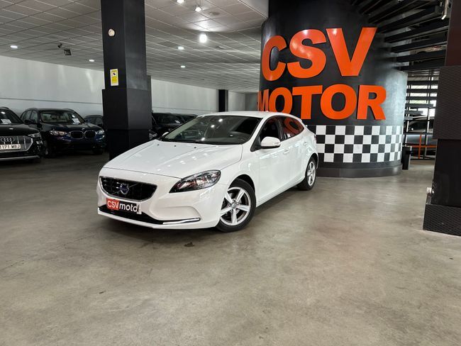 Foto del VOLVO V40 D2 Básico 115