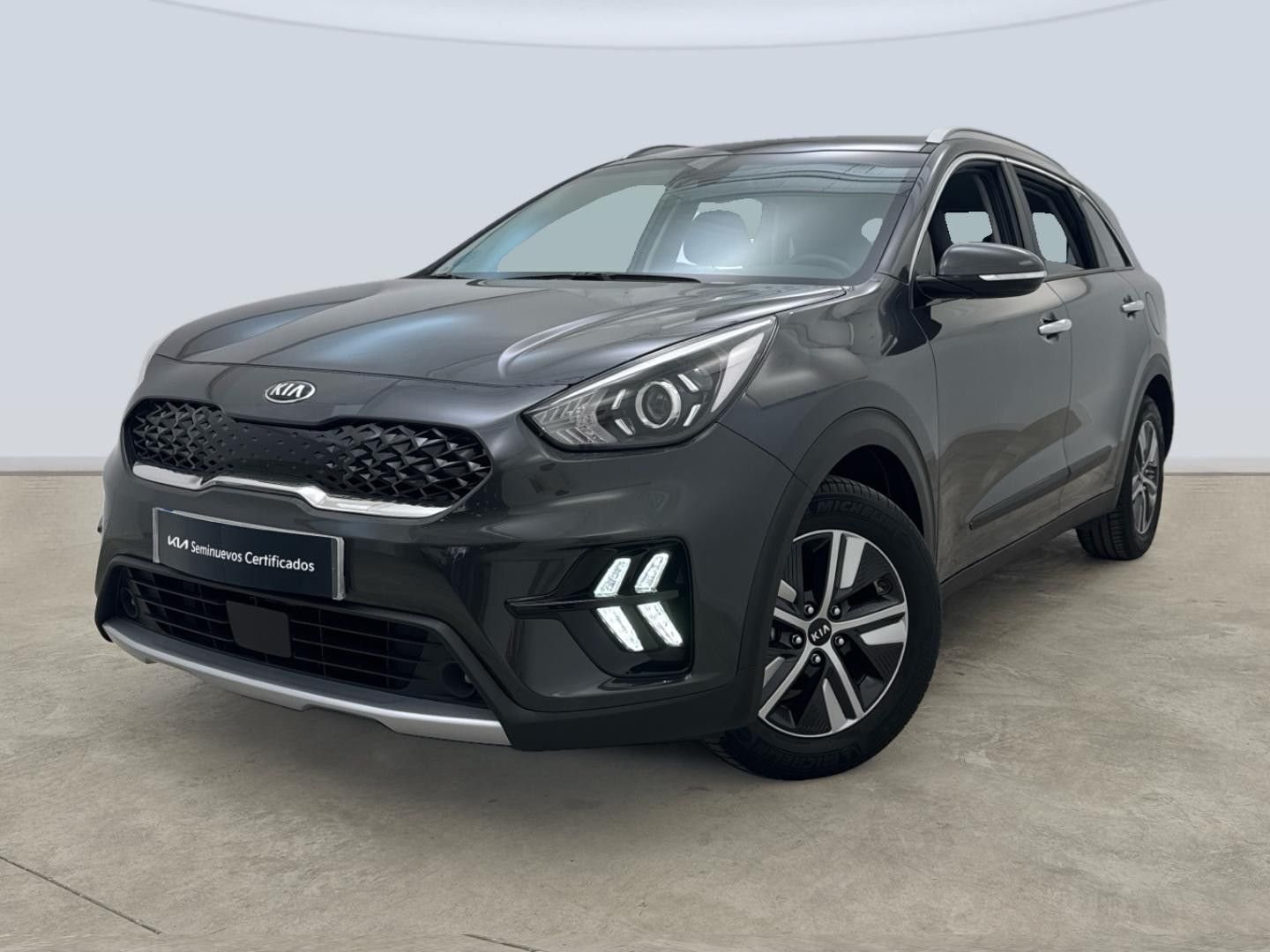 KIA Niro (1.6 GDi HEV Híbrido Drive 104 kW (141 CV)) en Barcelona