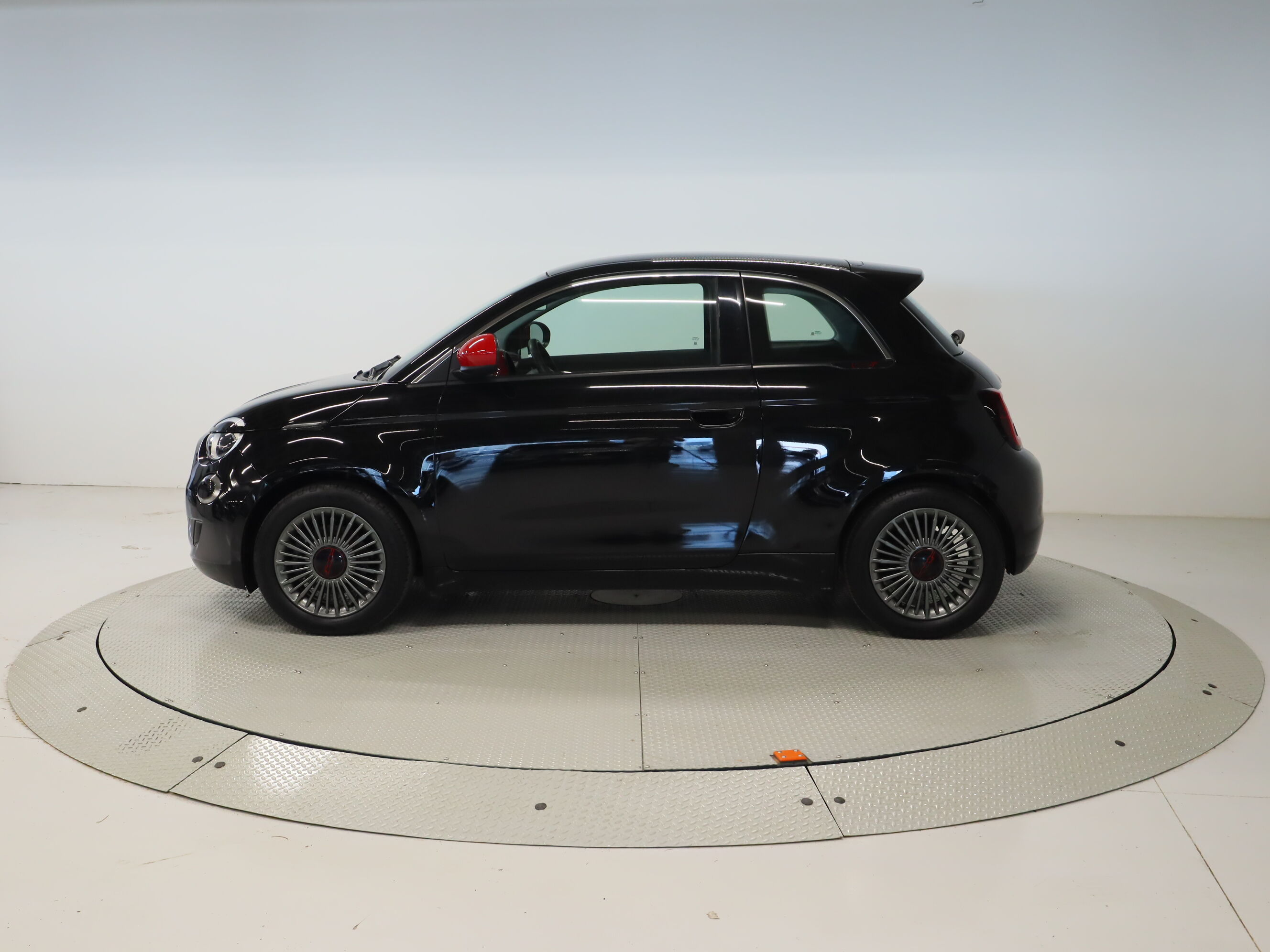 Foto del FIAT 500 e 87Kw Red