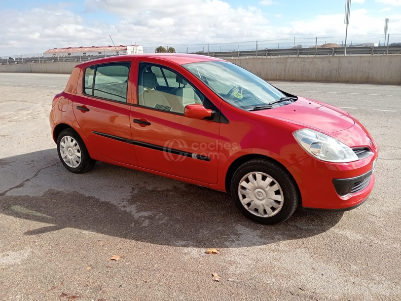 Foto del RENAULT Clio 1.5dCi Authentique