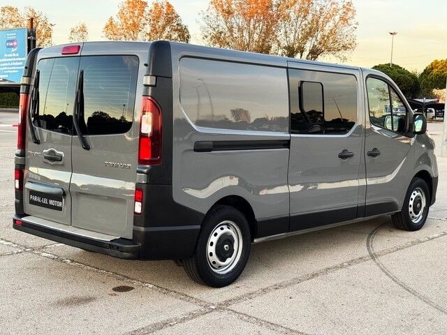 Foto del RENAULT Trafic Combi 9 1.6dCi TT Energy 92kW