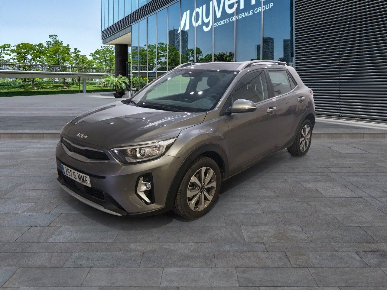 KIA Stonic (1.0 T-GDi MHEV Drive 74 kW (100 CV)) en Madrid