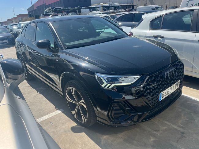 Foto del AUDI Q3 40 TDI Black line quattro S tronic 147kW