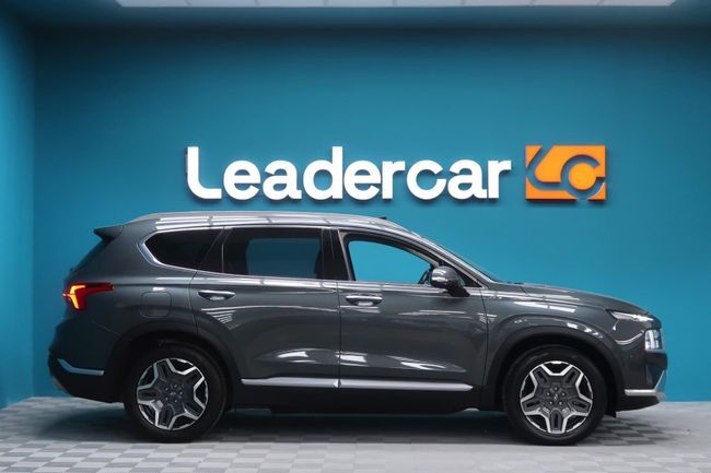 Foto del HYUNDAI Santa Fe 1.6TGDI PHEV Tecno 7pl 4WD 6AT