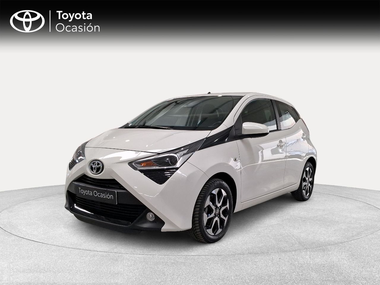 TOYOTA Aygo (1.0 70 x-play) en Málaga