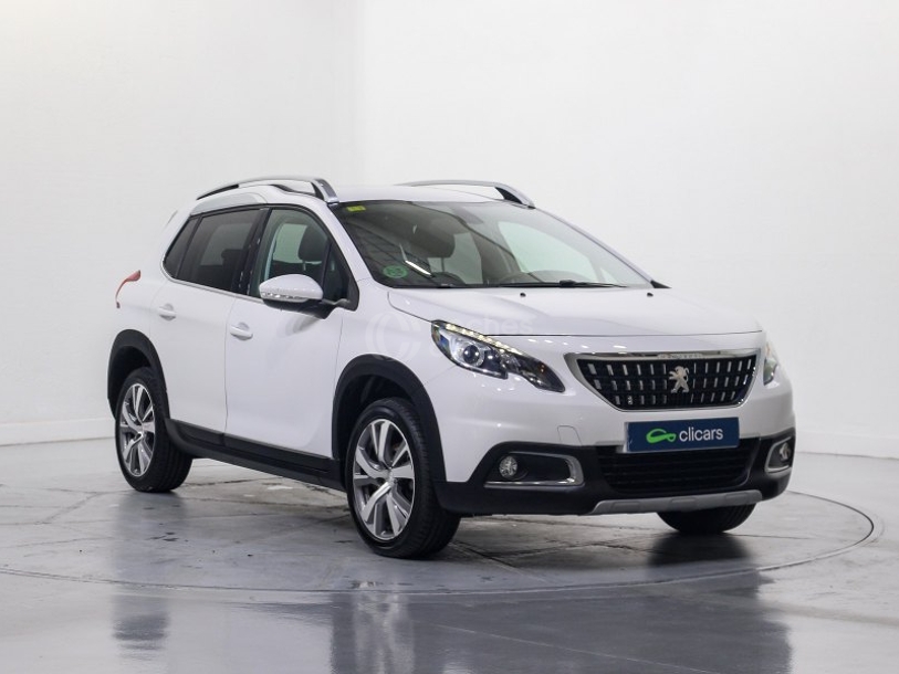 Foto del PEUGEOT 2008 1.2 PureTech S&S Allure 110