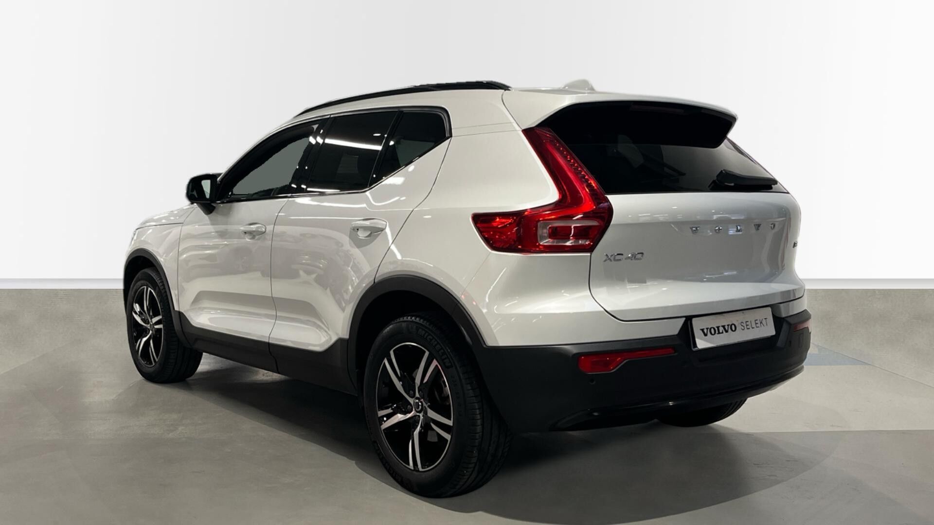 Foto del VOLVO XC40 B3 Plus Aut.