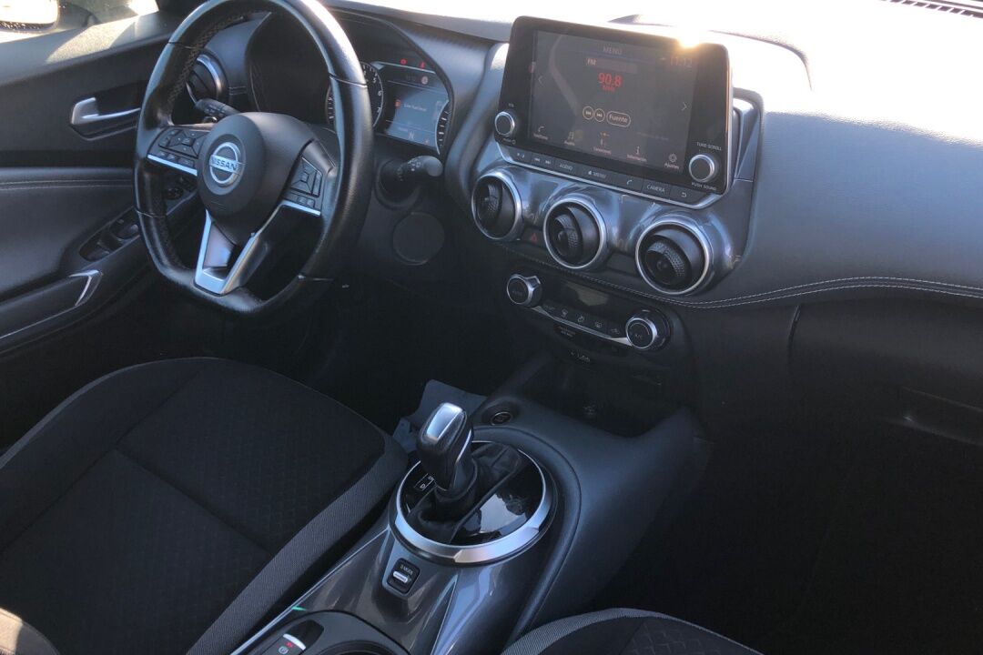 Foto del NISSAN Juke 1.0 DIG-T N-Design Chic 4x2 114