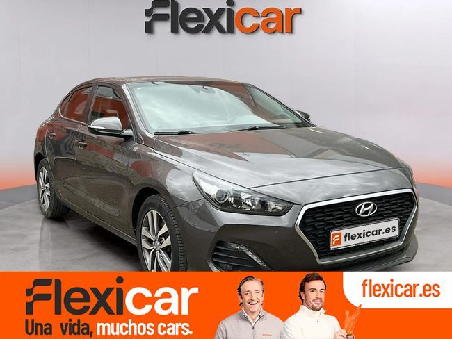 HYUNDAI i30 (1.0 TGDI Link Fastback) en Valencia