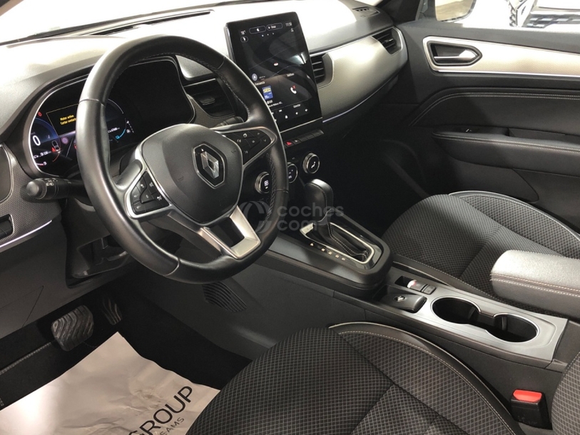 Foto del RENAULT Arkana 1.6 E-Tech Zen 105kW