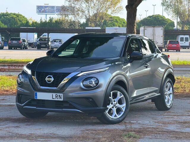 NISSAN Juke (DIG-T N-Connecta 4x2 DCT 84 kW (114 CV)) en Barcelona