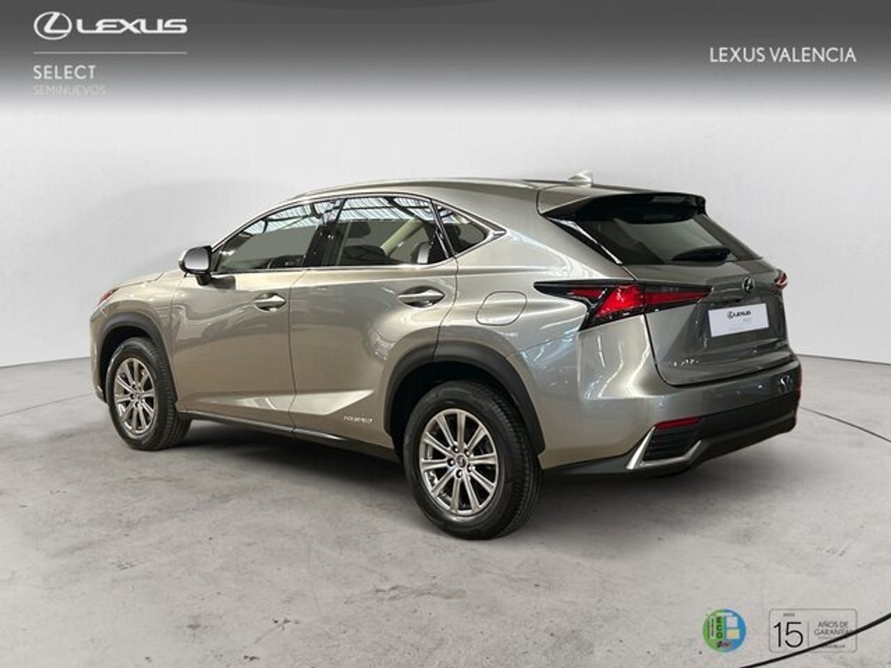 Foto del LEXUS NX 300h Business Navigation 2WD