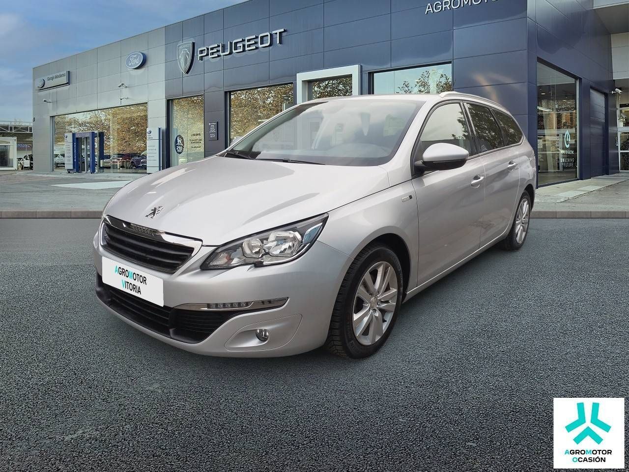 Foto del PEUGEOT 308 SW 1.2 PureTech S&S Style 130