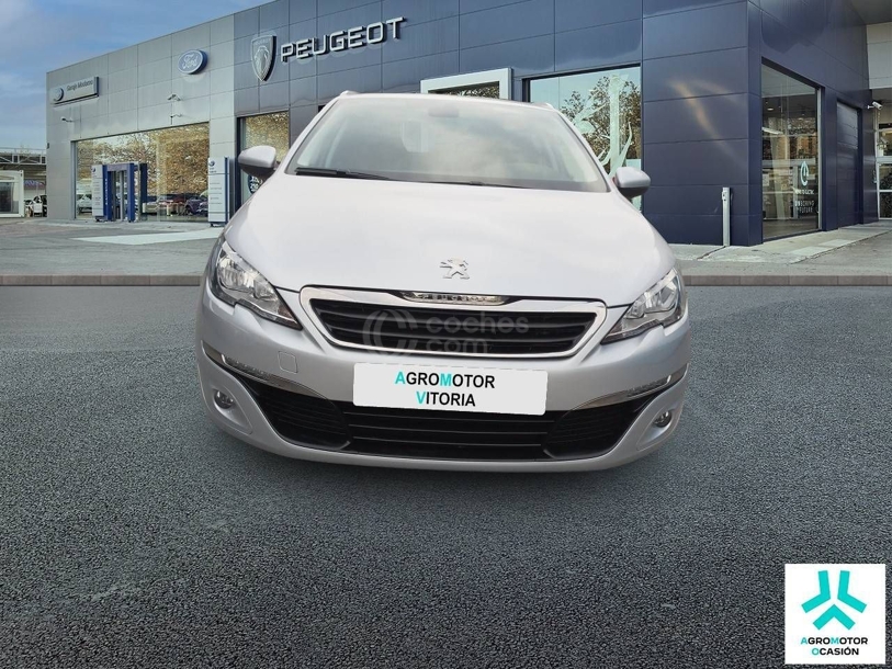 Foto del PEUGEOT 308 SW 1.2 PureTech S&S Style 130