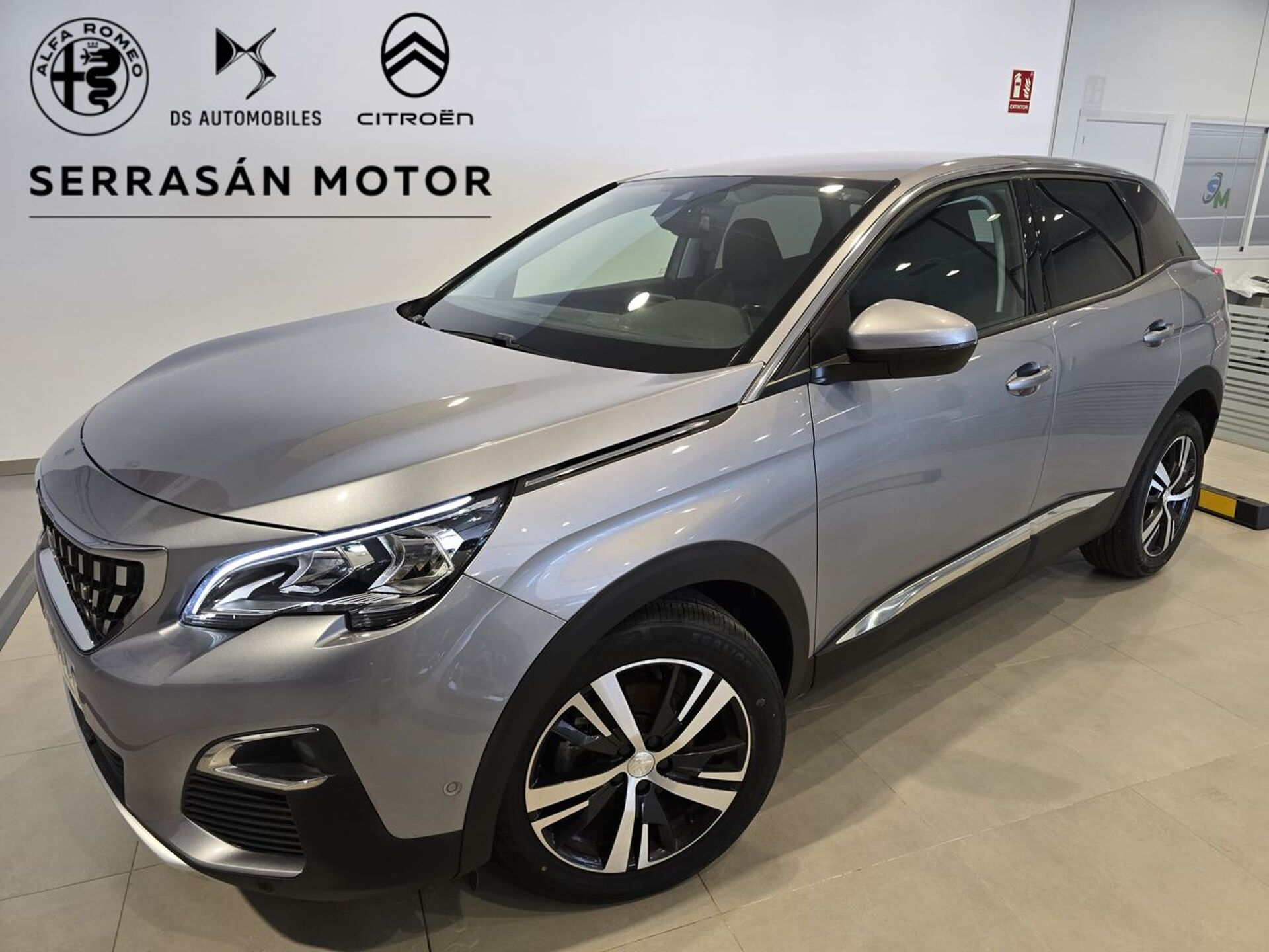 Imagen de PEUGEOT 3008