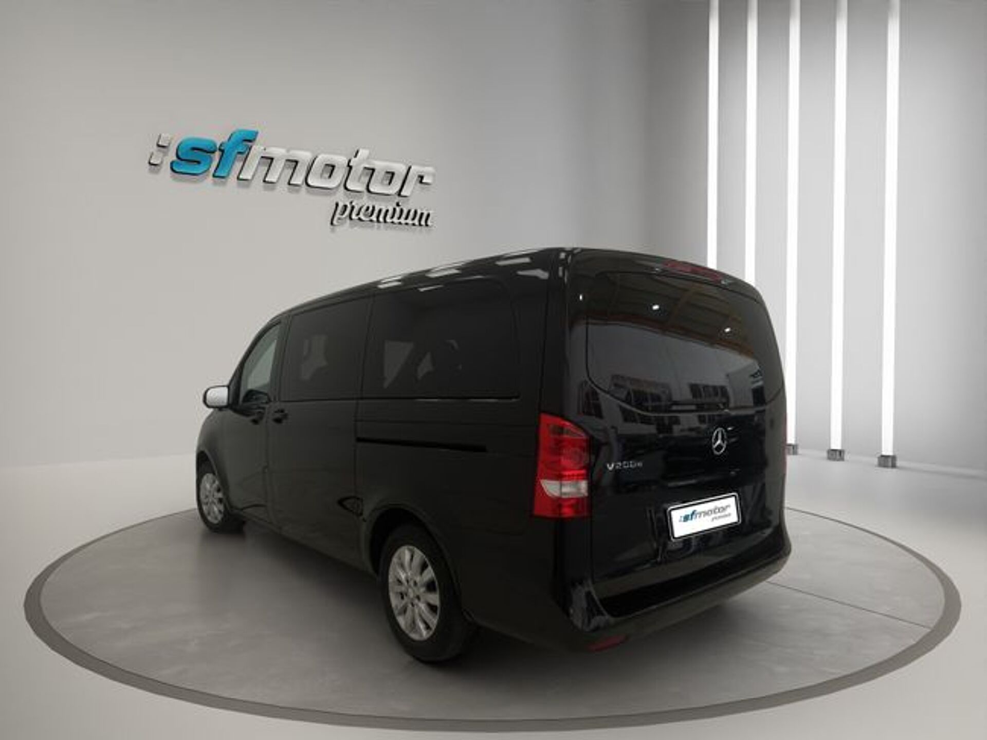 Imagen 3 de MERCEDES Clase V