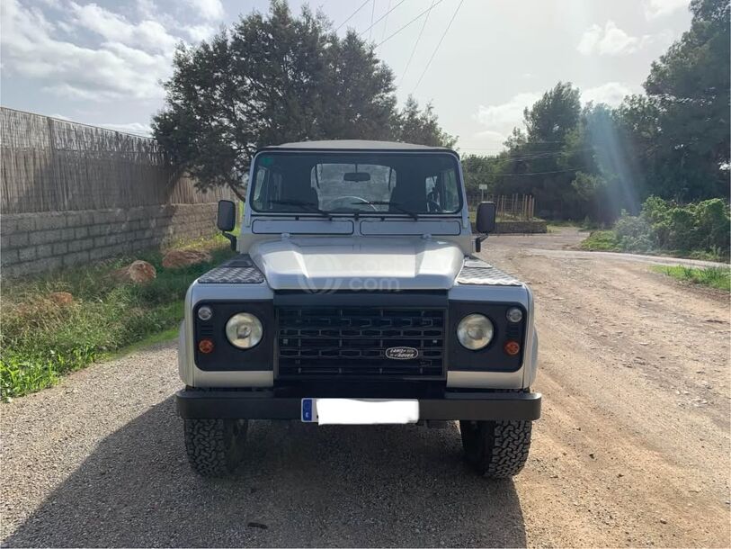 Foto del LAND ROVER Defender 110 2.5Td5 SW E