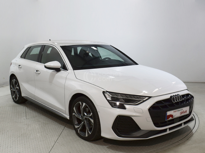 Foto del AUDI A3 Sportback 40 TFSIe S line S tronic