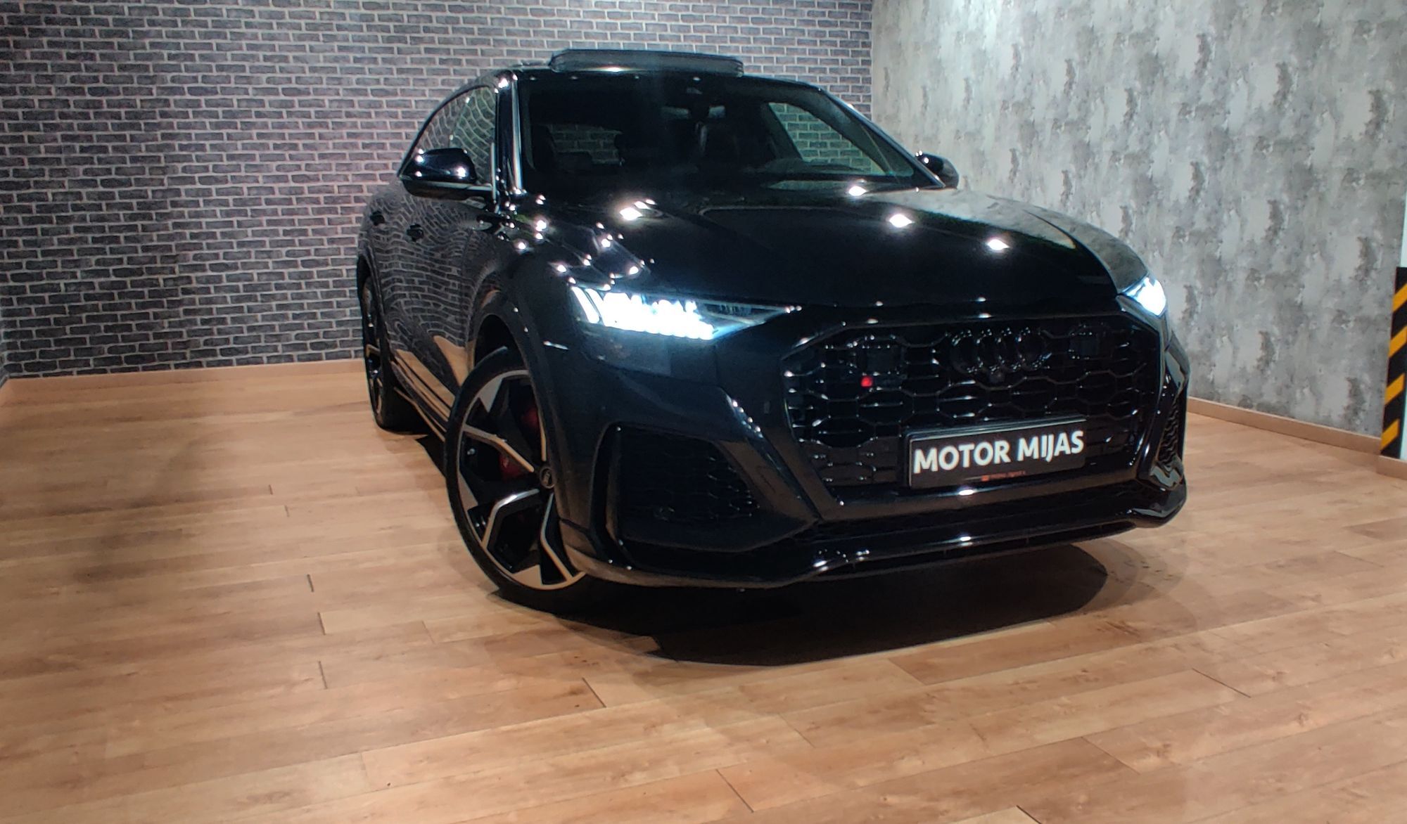 AUDI Q8 (RS  TFSI quattro tiptronic) en Málaga