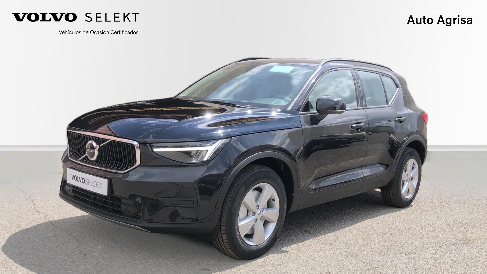 VOLVO XC40 (2.0 B3 MHEV ESSENTIAL DCT 163 5P) en Rioja, La