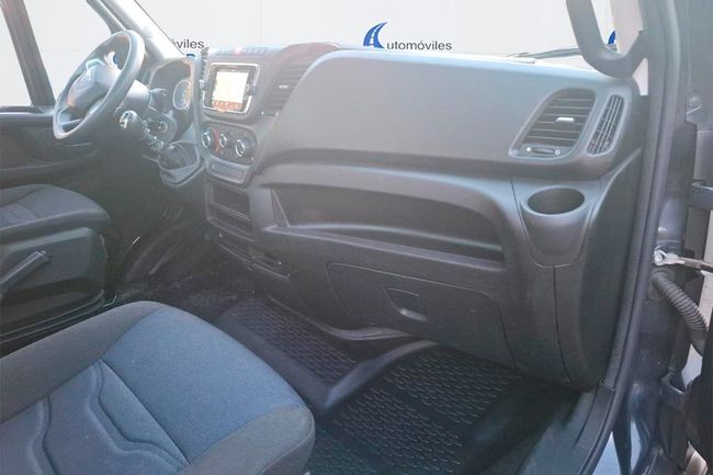 Foto del IVECO Daily Chasis Cabina 35S16 3450 160
