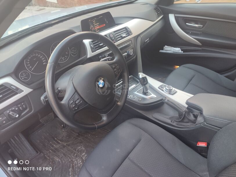 Foto del BMW Serie 3 318dA Touring (4.75)