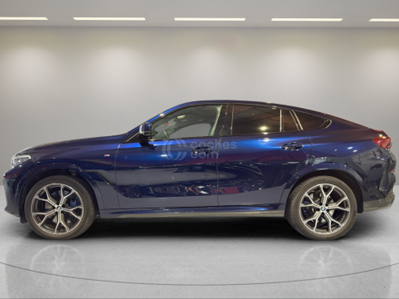 Foto del BMW X6 M50iA