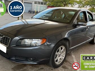 Imagen de VOLVO S80 2.5 T Momentum Geartronic