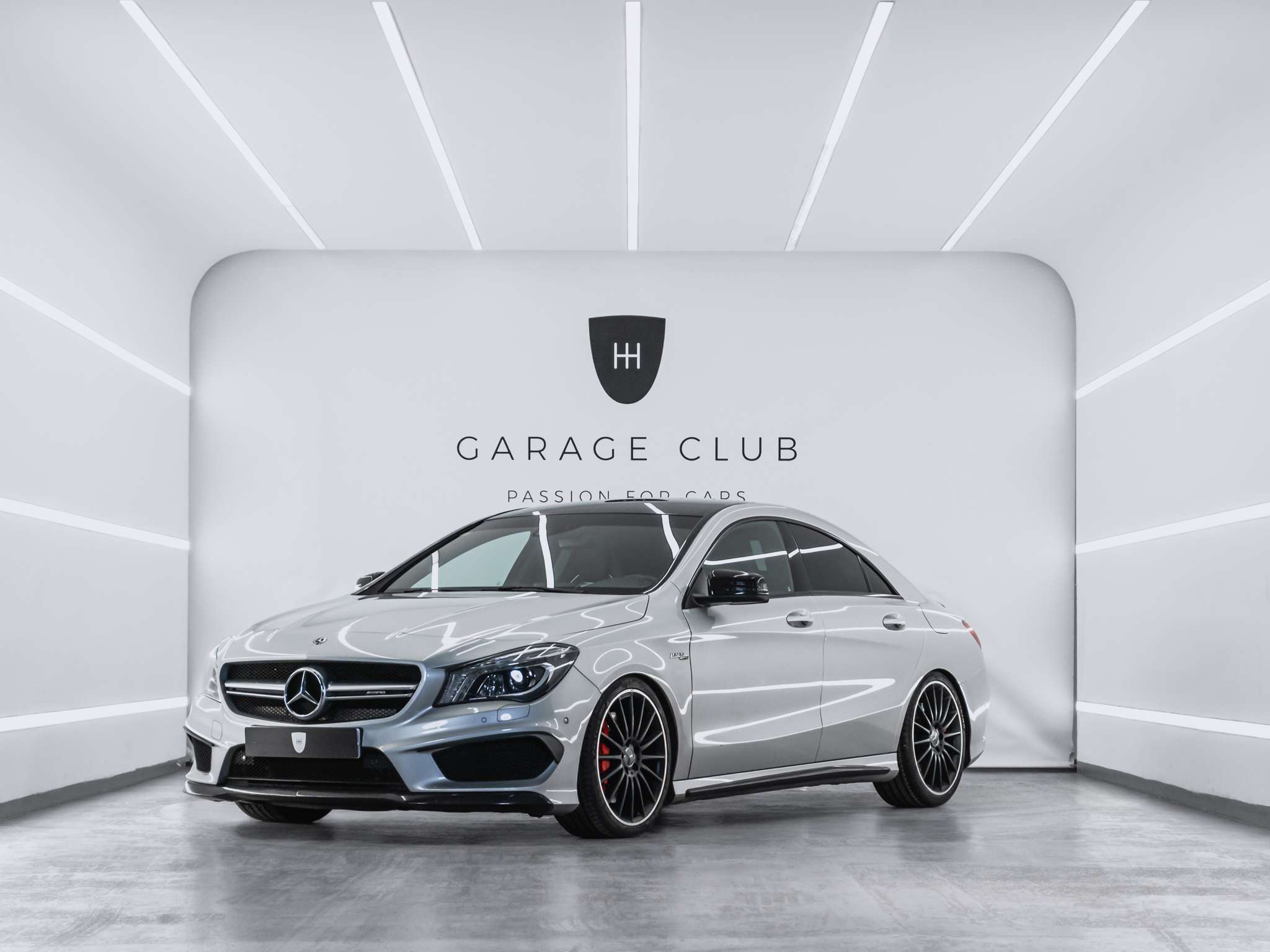 MERCEDES Clase CLA (CLA 45 AMG 4Matic) en Barcelona