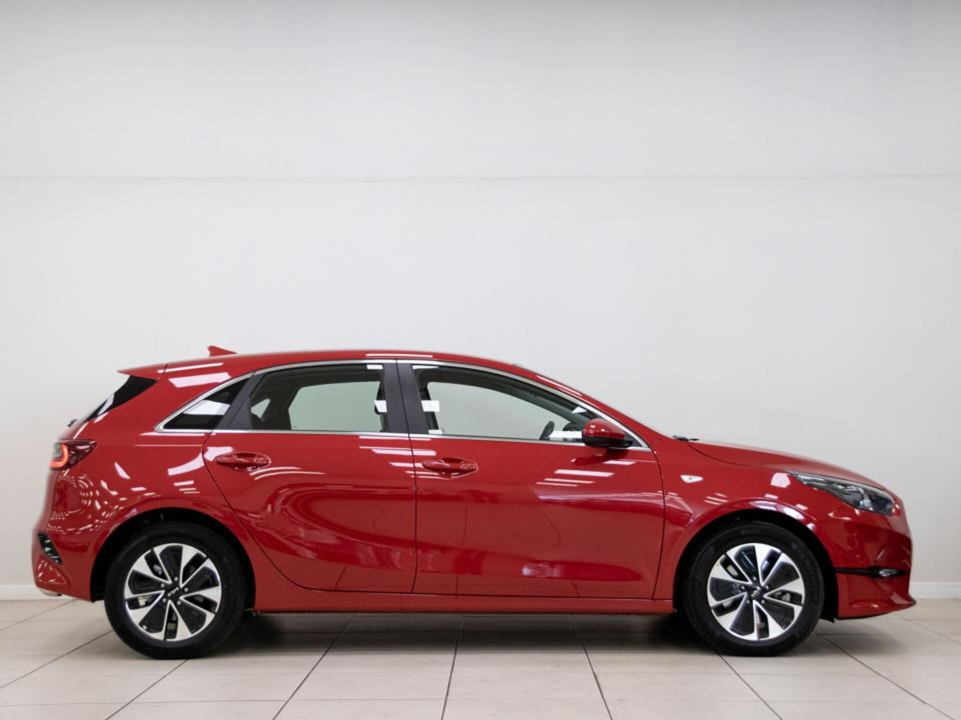 Imagen 2 de KIA Ceed